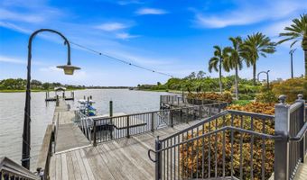 1065 SIGNET Dr, Apollo Beach, FL 33572