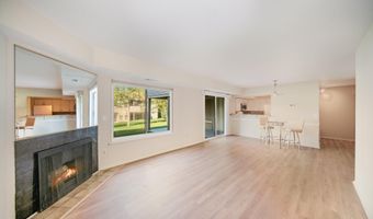 275 Briarcrest Dr 185, Ann Arbor, MI 48104