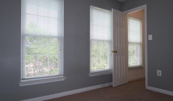 5818 COWLING Ct, Alexandria, VA 22304