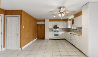 2201 GALLO Dr, Chalmette, LA 70043