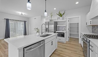 2802 Frisee Dr, Fitchburg, WI 53711