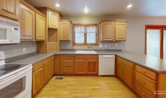 235 W Walnut St, Albion, NE 68620