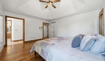 1210 E Rolling Hills Dr, Augusta, KS 67010