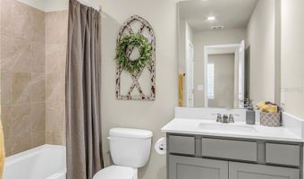 4087 ROAMING BROOK Dr, Apopka, FL 32712