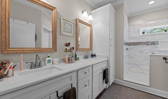 215 River Rd, Arapahoe, NC 28510