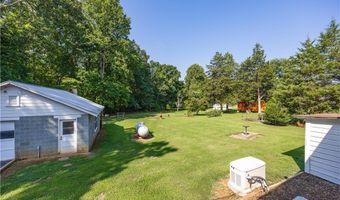 545 Mount Shepherd Rd, Asheboro, NC 27205