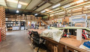 195 WAIKAHE Rd, Hilo, HI 96720