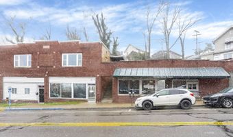 72 W Un, Athens, OH 45701
