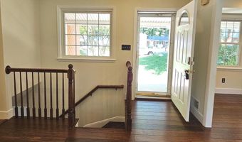 8925 FALLING CREEK Ct, Annandale, VA 22003
