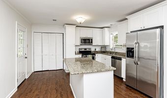 7809 Blake Dr, Baton Rouge, LA 70817