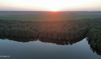 Bolivar Road, Benoit, MS 38725