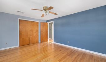 79 Nimitz Rd, East Providence, RI 02916