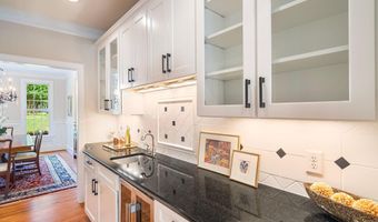 7713 Summercrest Dr, Apex, NC 27539
