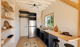 3926 Sunset Dr, Los Angeles, CA 90027