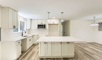 680 SW WILLOW CREEK Dr, Beaverton, OR 97003