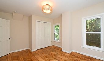 210 S CHESTNUT St, Ambler, PA 19002