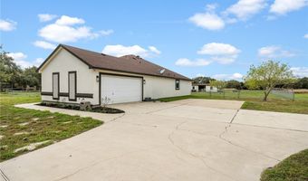 727 W Johnson Ave, Aransas Pass, TX 78336