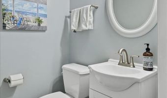 5986 KIMBERLY ANNE Way, Alexandria, VA 22310