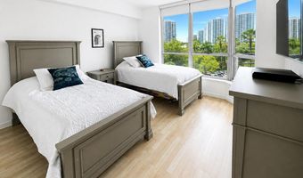 3600 MYSTIC POINTE Dr 608, Aventura, FL 33180