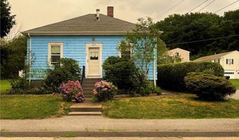 66 Sherry Ave, Bristol, RI 02809