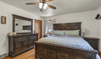 183 Sunrise Dr, Amherst, OH 44001