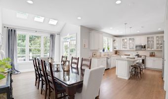 392 LANGBERG Ln, Ambler, PA 19002