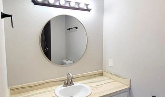 806 E 4Th 6, Escondido, CA 92025
