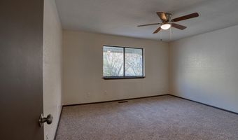 9 Pheasant Hill Dr NE, Albuquerque, NM 87111