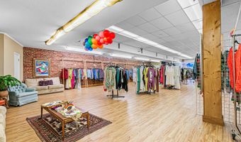 275 E Main St, Ashland, OR 97520