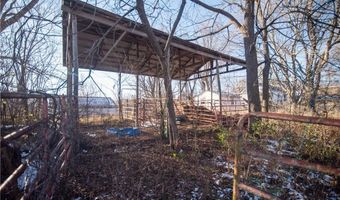 5723 Trego Rd, Atchison, KS 66002