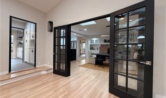 1677 S Hill Ave, Fallbrook, CA 92028