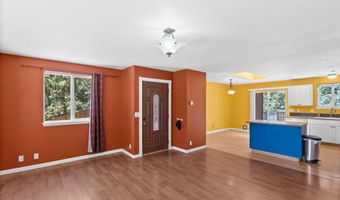2320 NE Wells Acres Rd, Bend, OR 97701