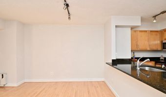 7500 WOODMONT Ave S712, Bethesda, MD 20814