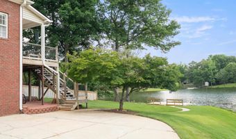108 SADDLE LAKE Dr, Alabaster, AL 35007