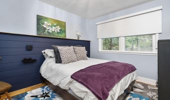 830 Redeemer Ave, Ann Arbor, MI 48103