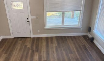 703 NW 1st St, Atkins, AR 72823