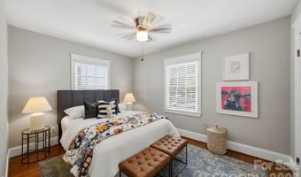 1815 DeArmon Dr, Charlotte, NC 28205