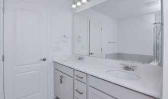 5559 E Spaniel Dr, Ann Arbor, MI 48108