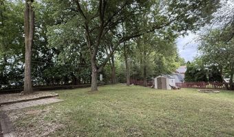 26307 W Grass Lake Rd, Antioch, IL 60002