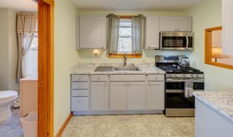 59 Parker Rd, Carroll, NH 03598