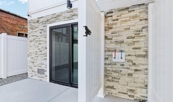 39 S Annapolis A Ave, Atlantic City, NJ 08401