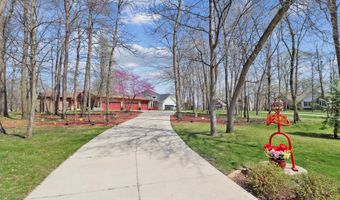 1201 Oakwood Dr, Polk City, IA 50226