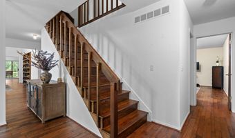 4733 Midway Dr, Ann Arbor, MI 48103