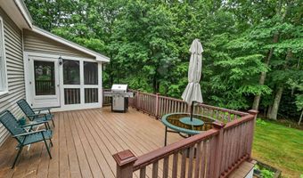 55 Dunlap Dr, Bedford, NH 03110