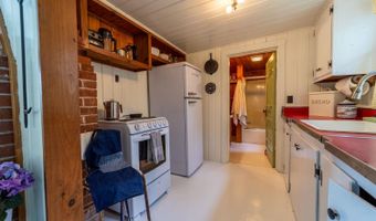 26 Don Gerry Rd, Bristol, NH 03222