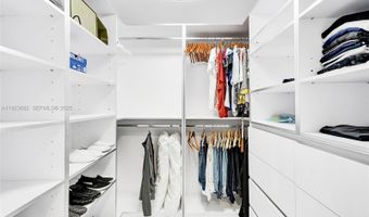 4000 Island Blvd 2301, Aventura, FL 33160