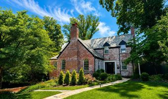 4520 32ND Rd N, Arlington, VA 22207