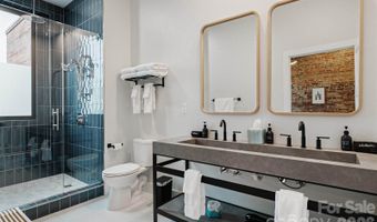 122 College St #301, Asheville, NC 28801