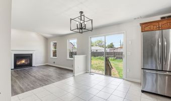 808 Anchor Ave, Beachwood, NJ 08722