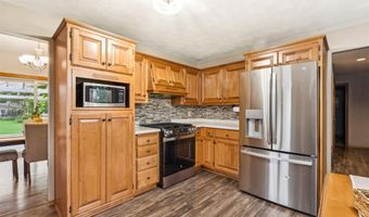 2539 W SUNNYVIEW Cir, Appleton, WI 54914